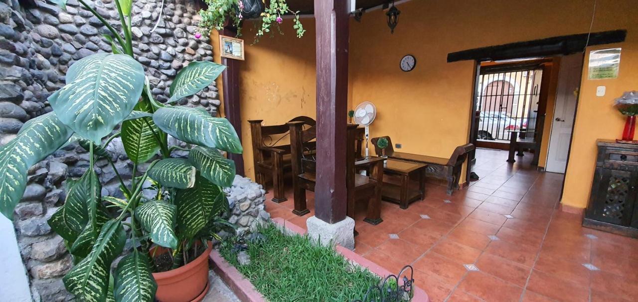 Hotel San Judas Tadeo Garden Antigua Eksteriør billede